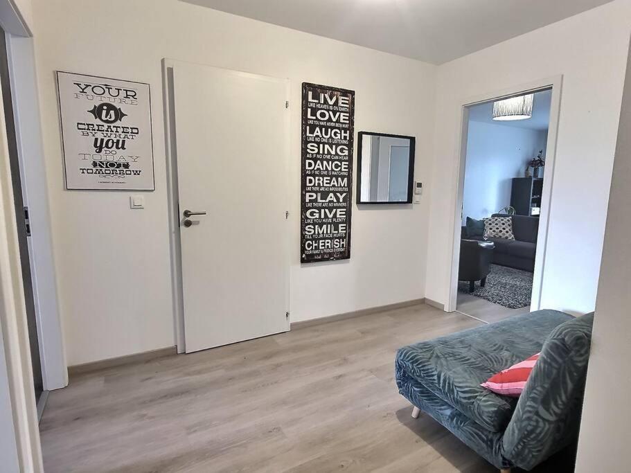 Superbe Appartement Avec 2 Balcons - Vue Sur La Cathedrale Environ 15 Min En Tram สตราสบูร์ก ภายนอก รูปภาพ